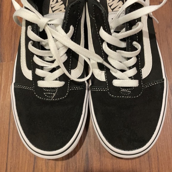 Women’s Vans Sneakers - Picture 7 of 7